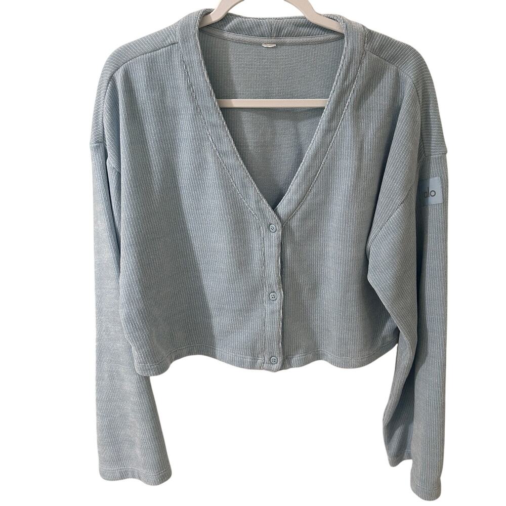 Alo Yoga Whisper Ribbed Cropped Cardigan Soft Girl Coastal Light Blue EUC L